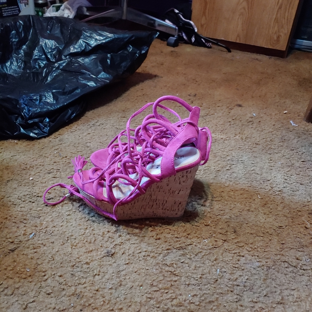 Shoes - Picture 3 of 3